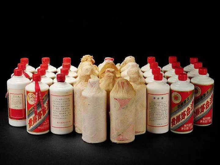 文登日照岚山回收酒价格哪里回收(附近上门回收茅台酒）?